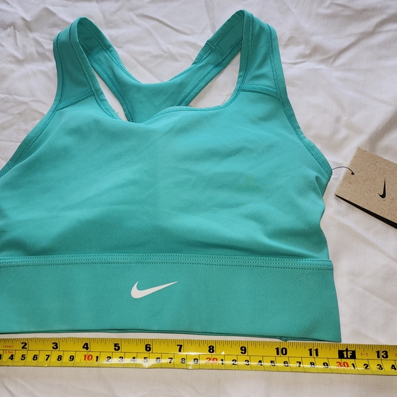 Nike Swoosh Bra Green - Picture 2 of 7